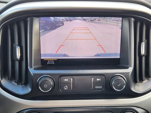 Used 2020 Chevrolet Colorado LT w/ LT Convenience Package RWD image 23