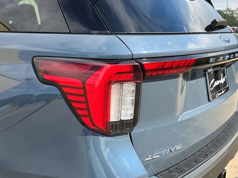 New 2026 Ford Explorer Active w/ Active Comfort Package image 31