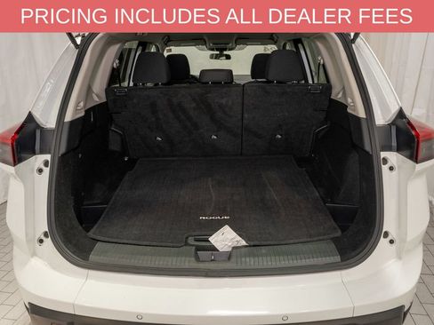 Used 2024 Nissan Rogue S AWD/4WD image 5