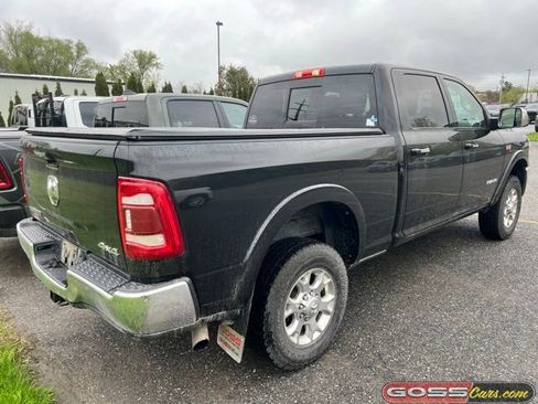 Used 2022 RAM 2500 Laramie w/ Snow Chief Group AWD/4WD image 3