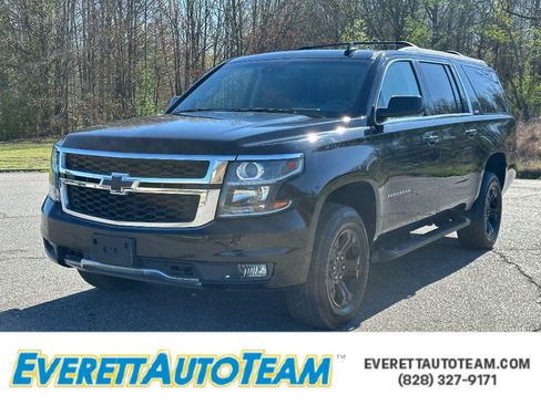 Used 2019 Chevrolet Suburban LT w/ Z71 Midnight Edition image 1