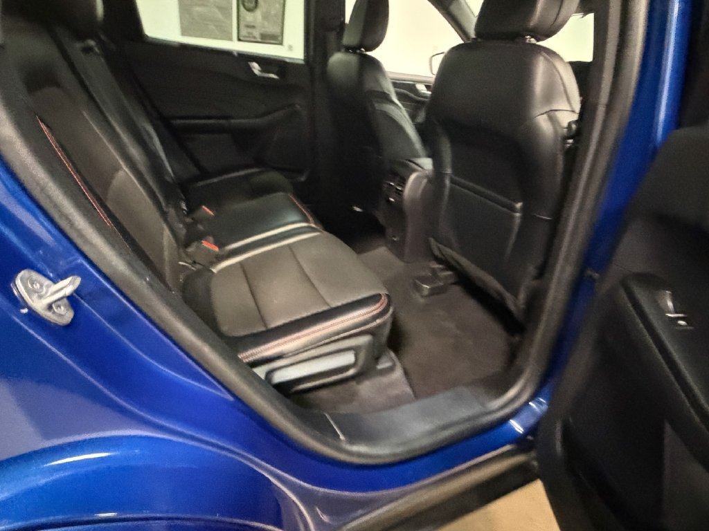 Used 2023 Ford Escape ST-Line AWD/4WD image 65