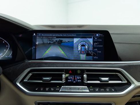 Used 2019 BMW X7 xDrive50i w/ Premium Package image 18