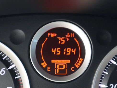 Used 2012 Nissan Sentra 2.0 SR FWD image 26