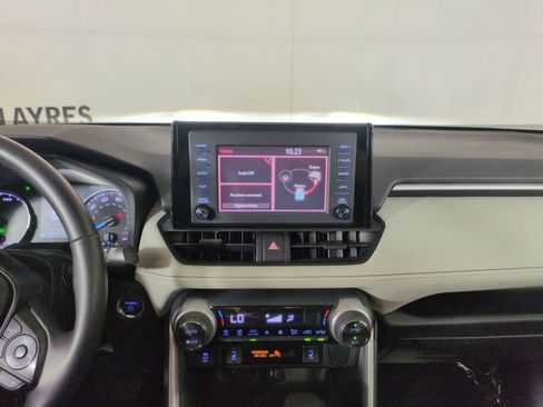 Used 2019 Toyota RAV4 XLE w/ Convenience Package AWD/4WD image 21