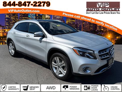 Used 2019 Mercedes-Benz GLA 250 4MATIC image 1