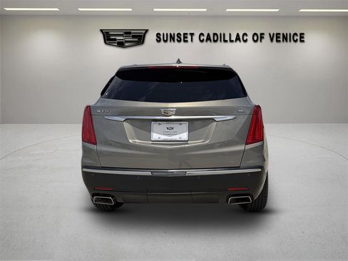 Used 2019 Cadillac XT5 Premium Luxury FWD image 4