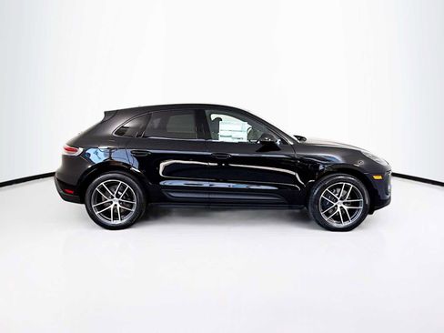 New 2025 Porsche Macan image 8