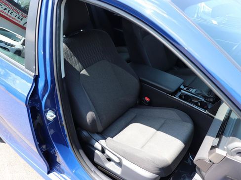 Used 2025 Toyota Camry LE FWD image 14