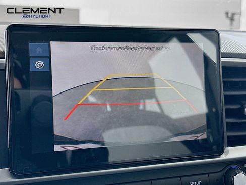 New 2026 Hyundai Venue SEL image 18