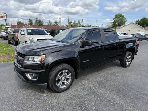 Used 2020 Chevrolet Colorado Z71 AWD/4WD image 3