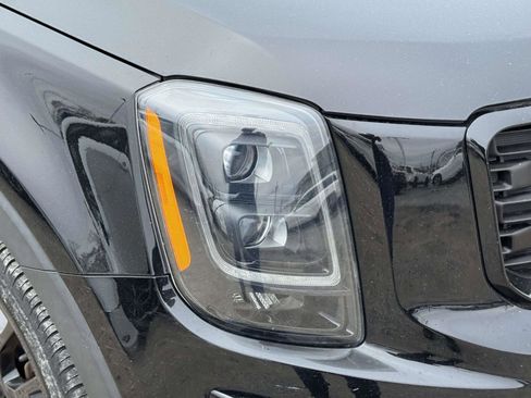 Used 2021 Kia Telluride EX w/ EX Premium Package AWD/4WD image 7