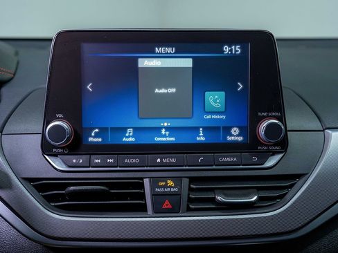 Used 2023 Nissan Altima 2.5 SR FWD image 21