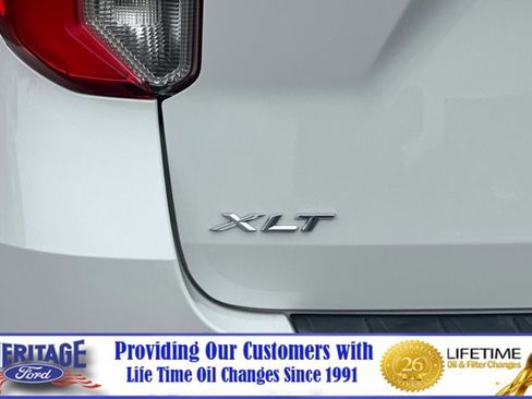 Certified 2022 Ford Explorer XLT image 28