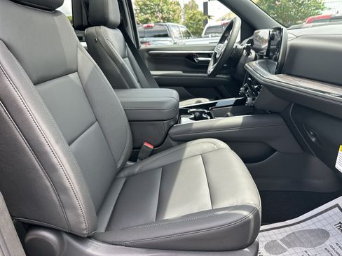 New 2026 Chevrolet Tahoe Z71 w/ Z71 Off-Road Package AWD/4WD image 15