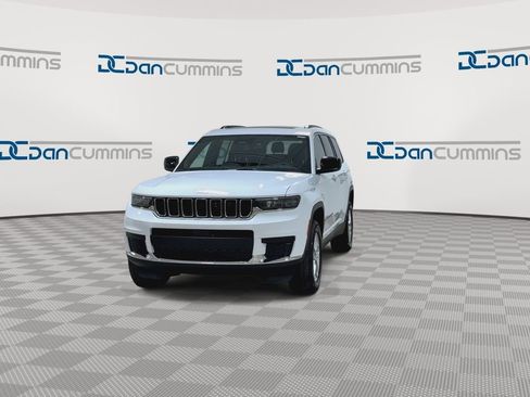 New 2026 Jeep Grand Cherokee L Laredo AWD/4WD image 3