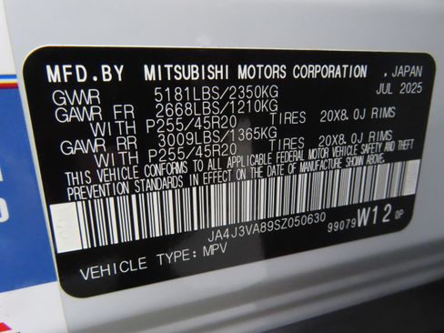 New 2025 Mitsubishi Outlander SE image 28