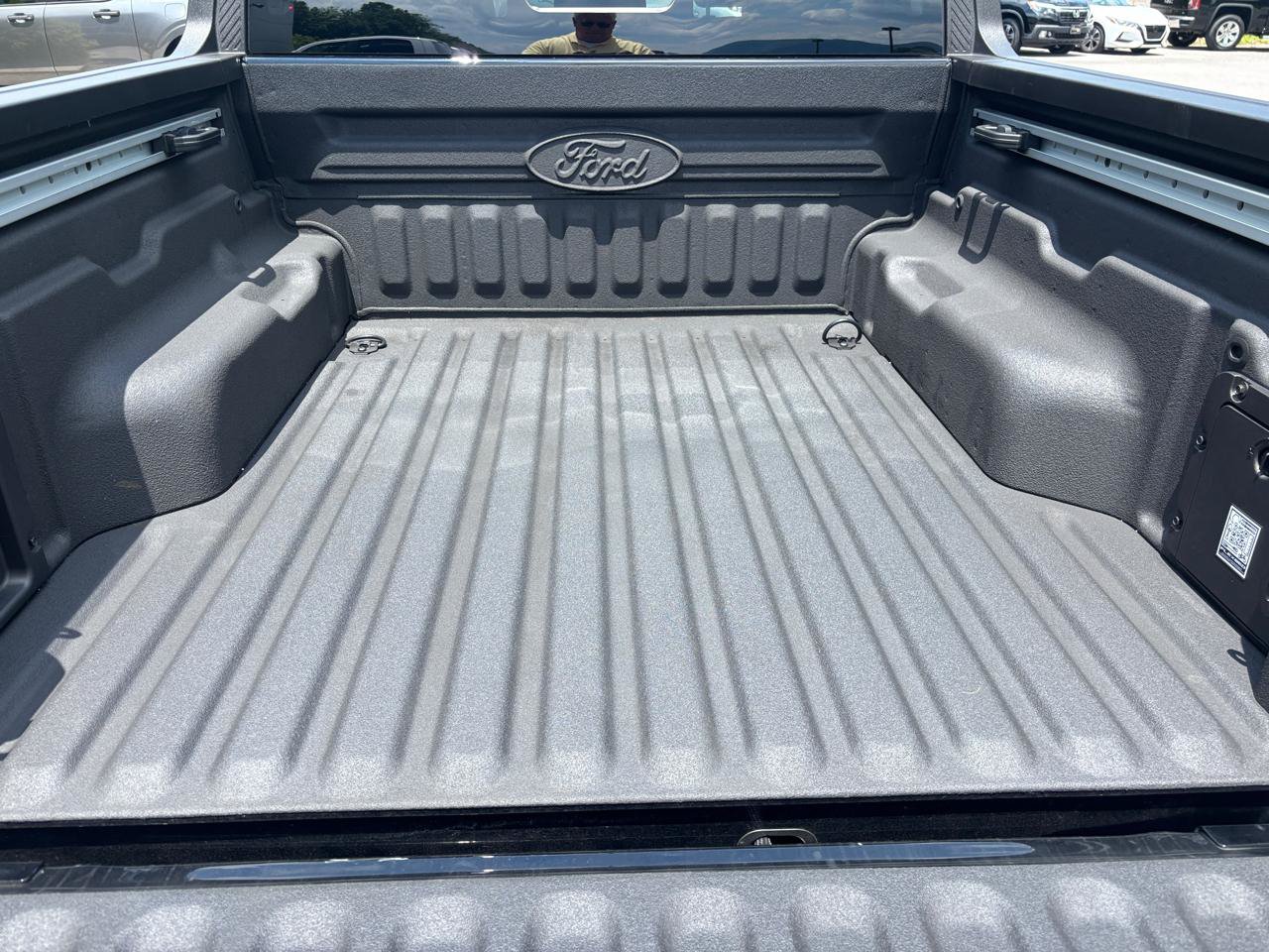 Used 2025 Ford Maverick Lobo AWD/4WD image 5