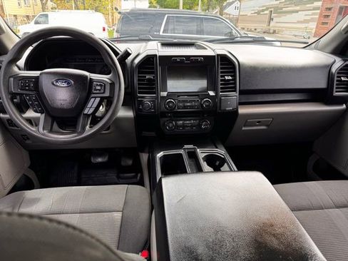 Used 2017 Ford F150 XL w/ Equipment Group 101A Mid AWD/4WD image 24