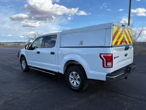 Used 2015 Ford F150 XLT w/ Trailer Tow Package image 4