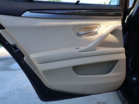 Used 2011 BMW 535i xDrive 535i xDrive Sedan 4D image 38