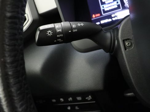 Used 2024 Toyota Tundra Limited AWD/4WD image 27