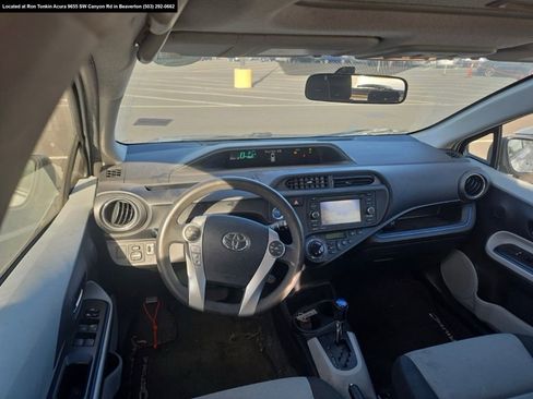 Used 2013 Toyota Prius C Three image 6