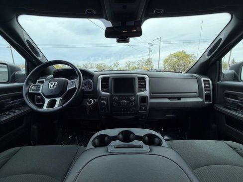 Used 2022 RAM 1500 Classic Warlock w/ Electronics Group AWD/4WD image 14