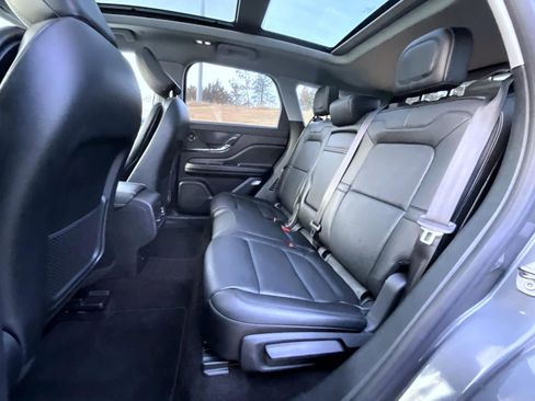 Certified 2021 Lincoln Corsair Reserve w/ Equipment Group 201A image 19