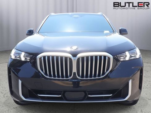 Used 2024 BMW X5 sDrive40i w/ Premium Package RWD image 2