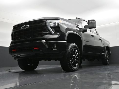 Used 2026 Chevrolet Silverado 2500 LT w/ Trail Boss Package AWD/4WD image 20
