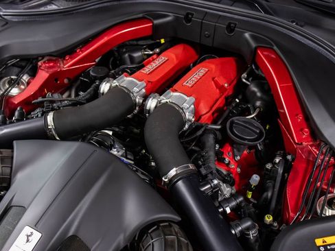 Certified 2019 Ferrari Portofino image 59