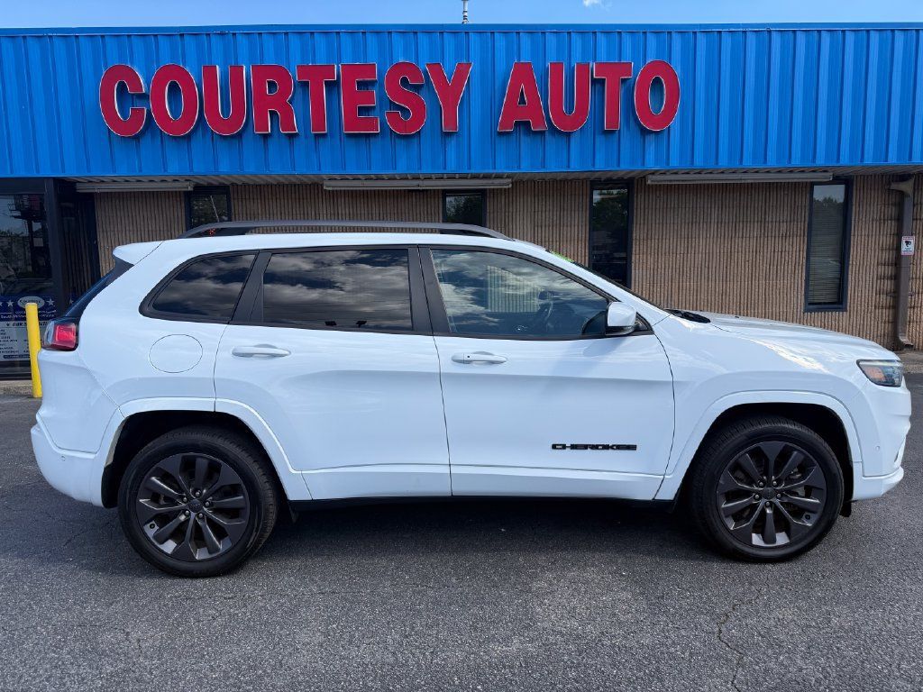 Used 2021 Jeep Cherokee High Altitude AWD/4WD image 13
