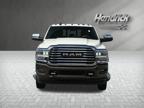Used 2022 RAM 3500 Limited AWD/4WD image 3
