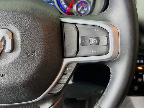 Used 2022 RAM 1500 Big Horn AWD/4WD image 32