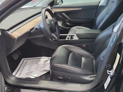 Used 2022 Tesla Model 3 Long Range AWD/4WD image 7