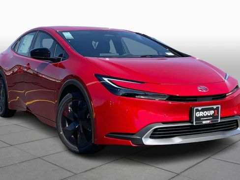 New 2026 Toyota Prius SE image 2