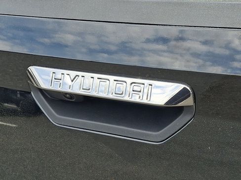 Used 2024 Hyundai Santa Cruz Night AWD/4WD image 17