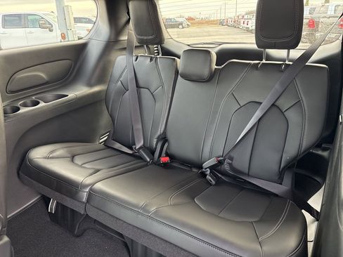 New 2026 Chrysler Voyager LX image 26