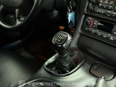 Used 2001 Chevrolet Corvette Z06 w/ Memory Pkg RWD image 40