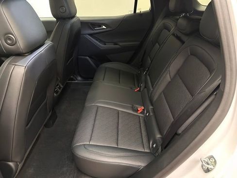 New 2026 Chevrolet Equinox LT FWD image 11