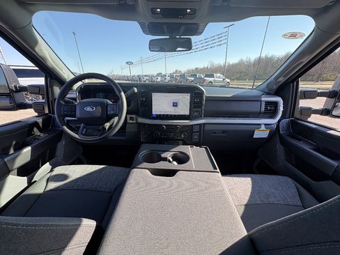 New 2026 Ford F350 XLT image 22