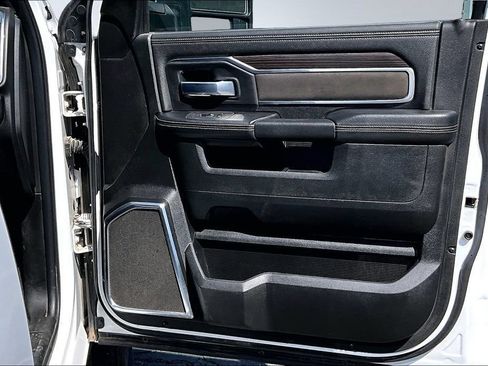 Certified 2026 RAM 2500 Laramie AWD/4WD image 15
