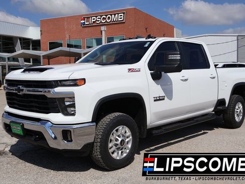 Used 2024 Chevrolet Silverado 2500 LT w/ Texas Edition AWD/4WD image 1