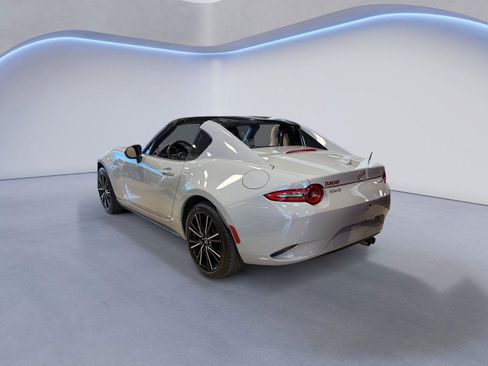 Used 2024 MAZDA MX-5 Miata RF Grand Touring image 4