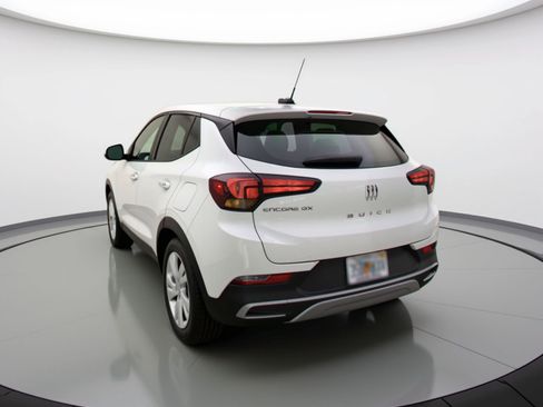 Used 2025 Buick Encore GX Preferred FWD image 6