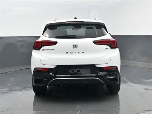 Used 2024 Buick Encore GX Sport Touring image 28