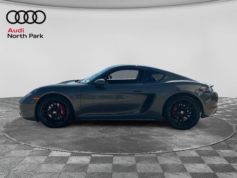Used 2025 Porsche 718 Cayman S RWD image 2