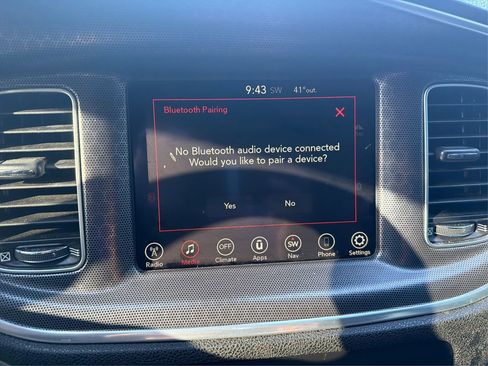 Used 2017 Dodge Charger SXT image 49