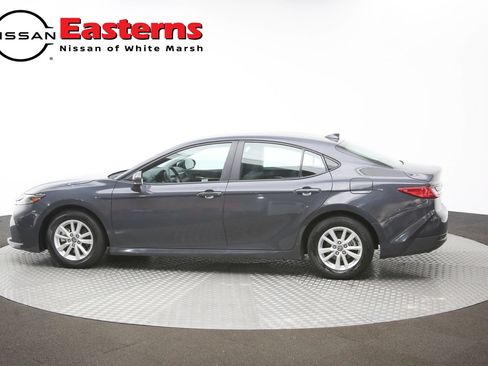 Used 2025 Toyota Camry LE FWD image 61